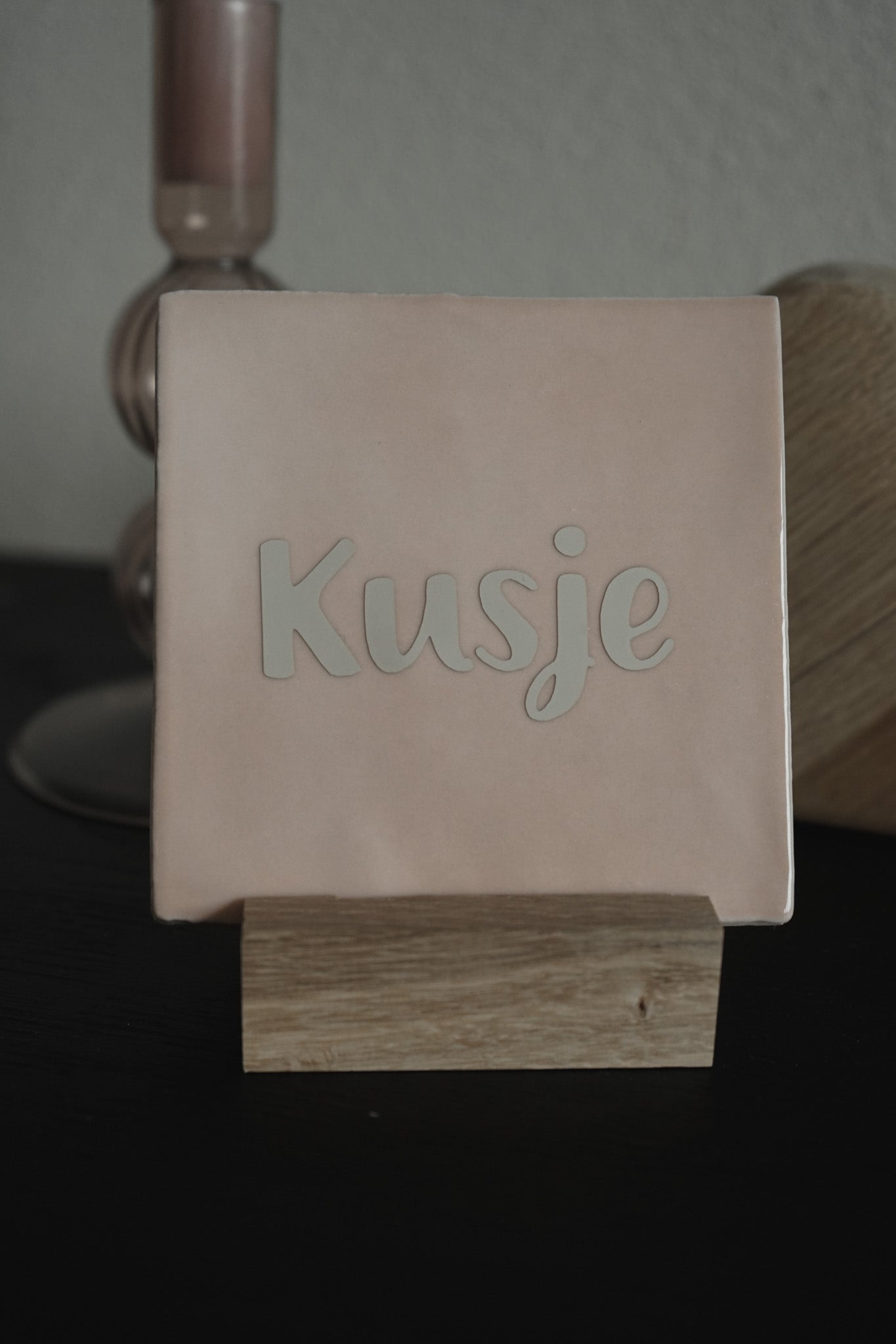 Tegel Kusje